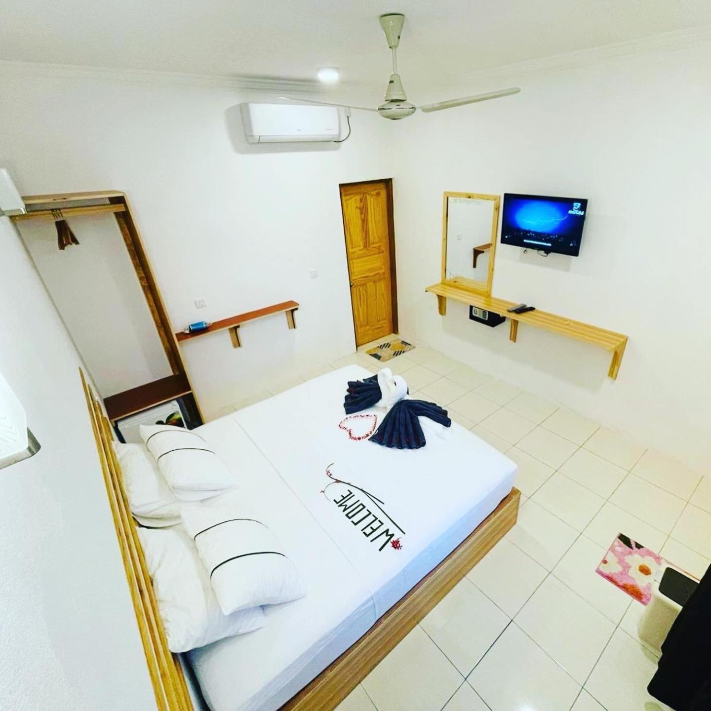 Sunny Beach Thoddoo Exterior foto